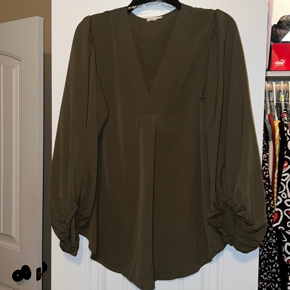 NWOT army green blouse - Picture 1 of 3